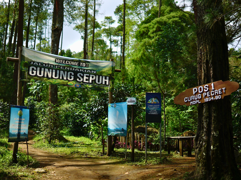 Titik Awal Petualangan: Gunung Sepuh & Curug Pecret